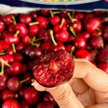 Bán cherry tại Tây Hồ