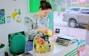 Giỏ hoa quả nhập khẩu sự kiện