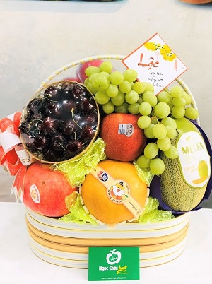 Mua giỏ hoa quả biếu tết tại Ngọc Châu fruits