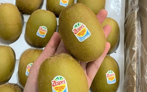 so sánh và nhận biết kiwi xanh và kiwi vàng New Zealand